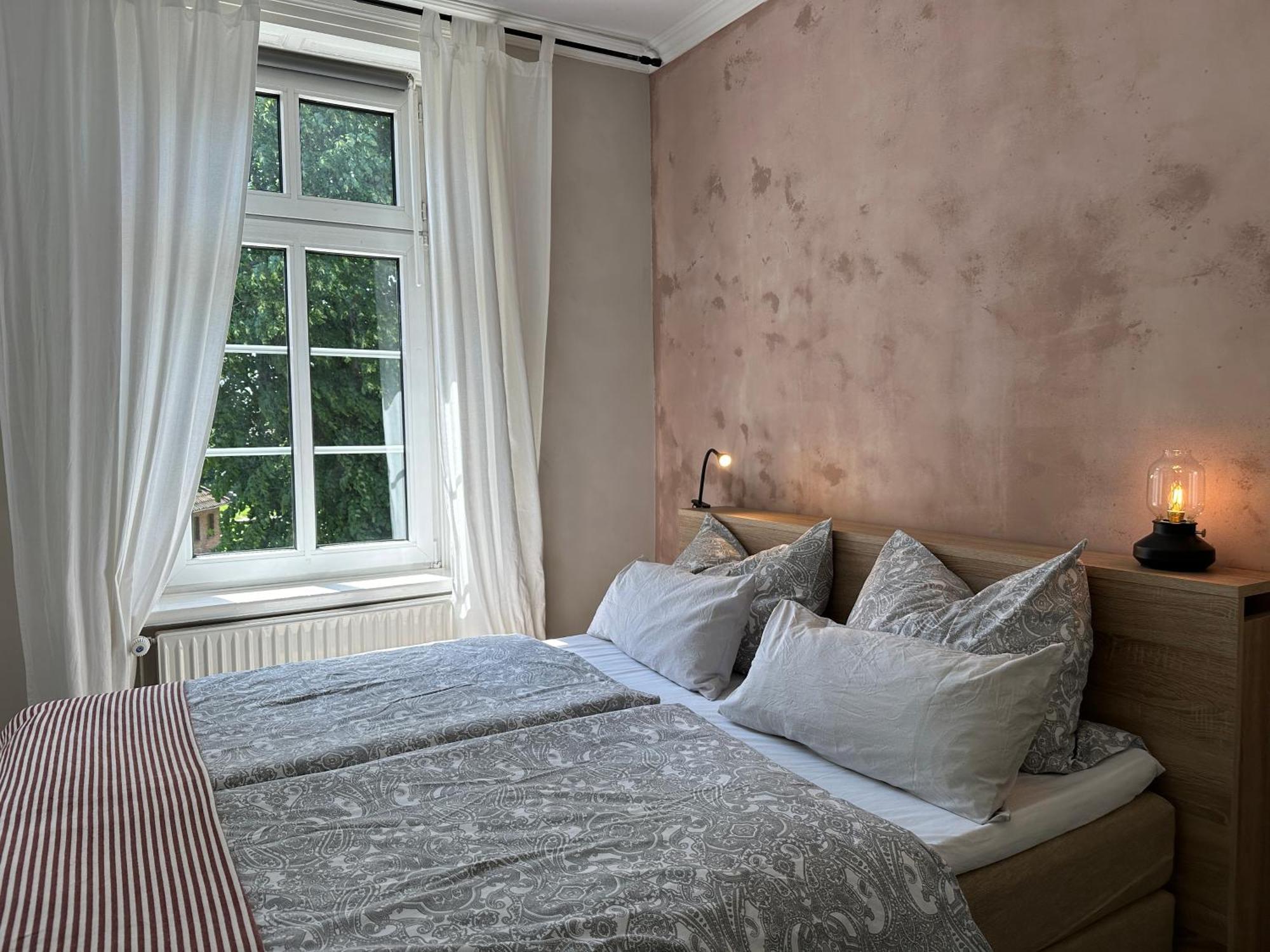 Barmstedt Altes Pastorat Bed & Breakfast エクステリア 写真